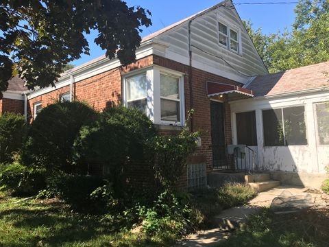 A home in Maywood