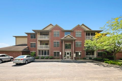 Photo of 20301 S Pine Hill Road #1D, Frankfort, IL 60423 (MLS # 12481534)