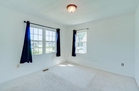 Tiny photo for 405 W Beacon Court, Mt Vernon, IL 62864 (MLS # 12740689)