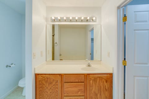 Tiny photo for 405 W Beacon Court, Mt Vernon, IL 62864 (MLS # 12740689)