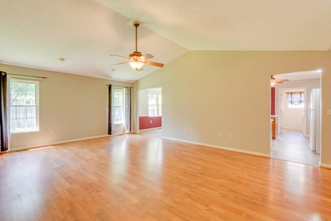 Tiny photo for 405 W Beacon Court, Mt Vernon, IL 62864 (MLS # 12740689)