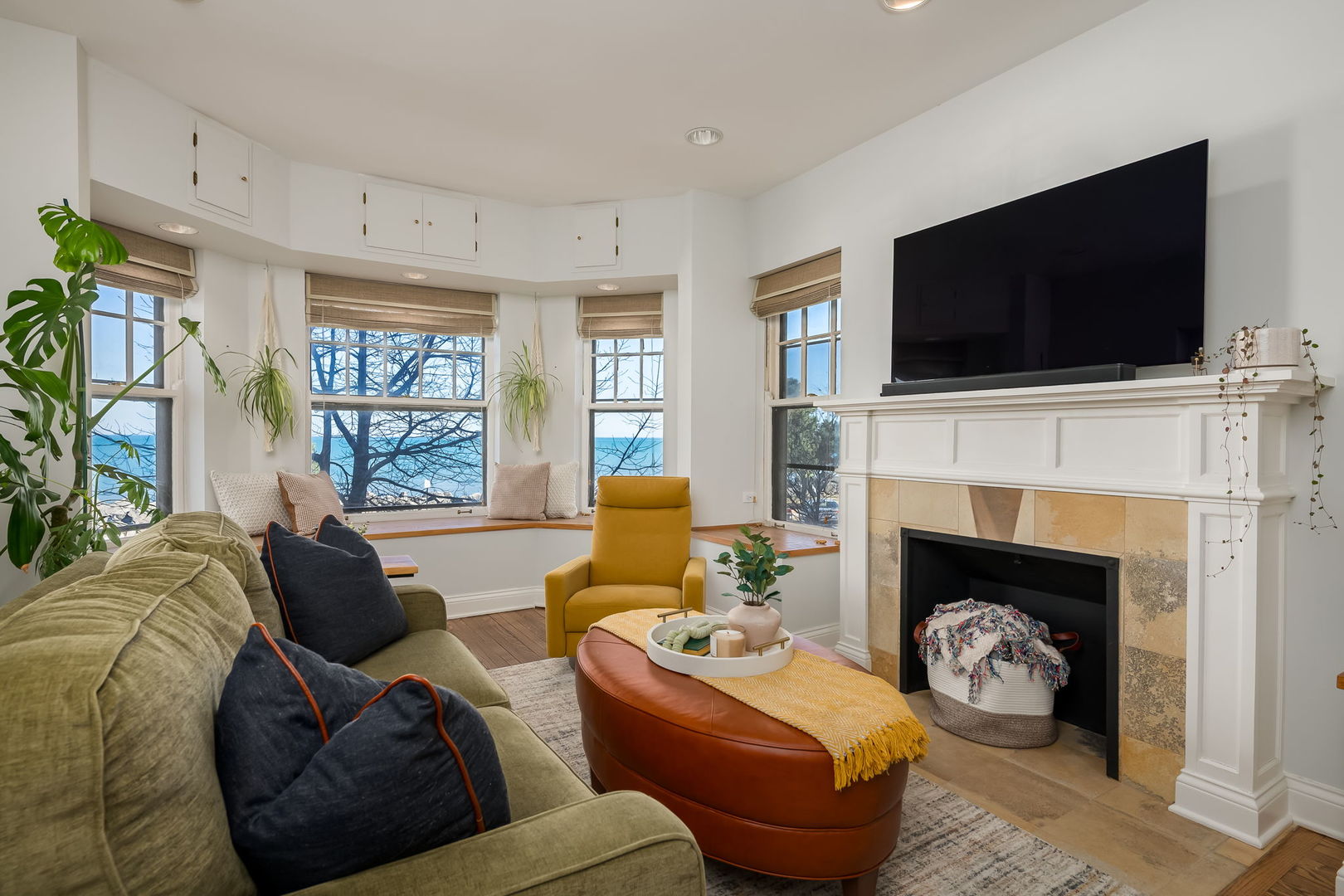 620 Sheridan Square 1