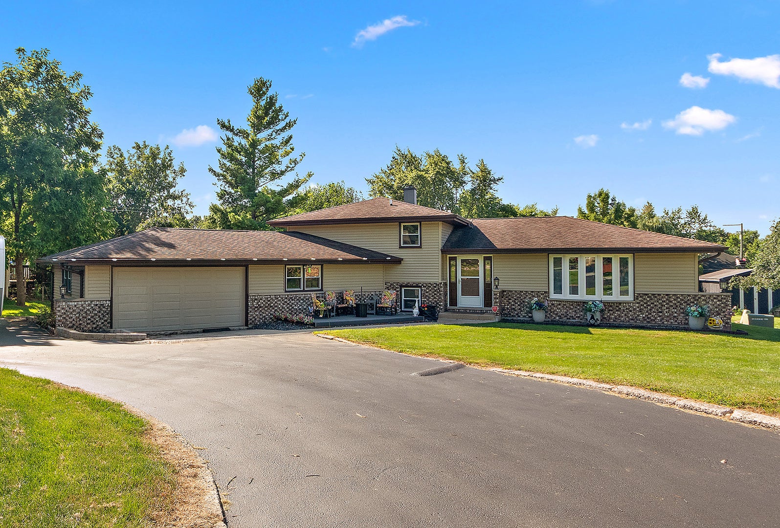 1003 Northern Drive