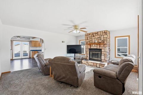 Tiny photo for 508 3RD Street, Durant, IA 52747 (MLS # QC4269278)