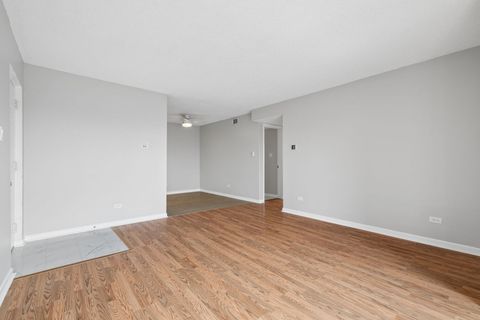 Tiny photo for 17525 S 71st Court #3D, Tinley Park, IL 60477 (MLS # 12611894)
