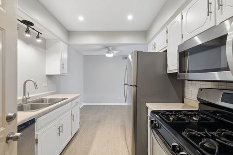 Tiny photo for 17525 S 71st Court #3D, Tinley Park, IL 60477 (MLS # 12611894)