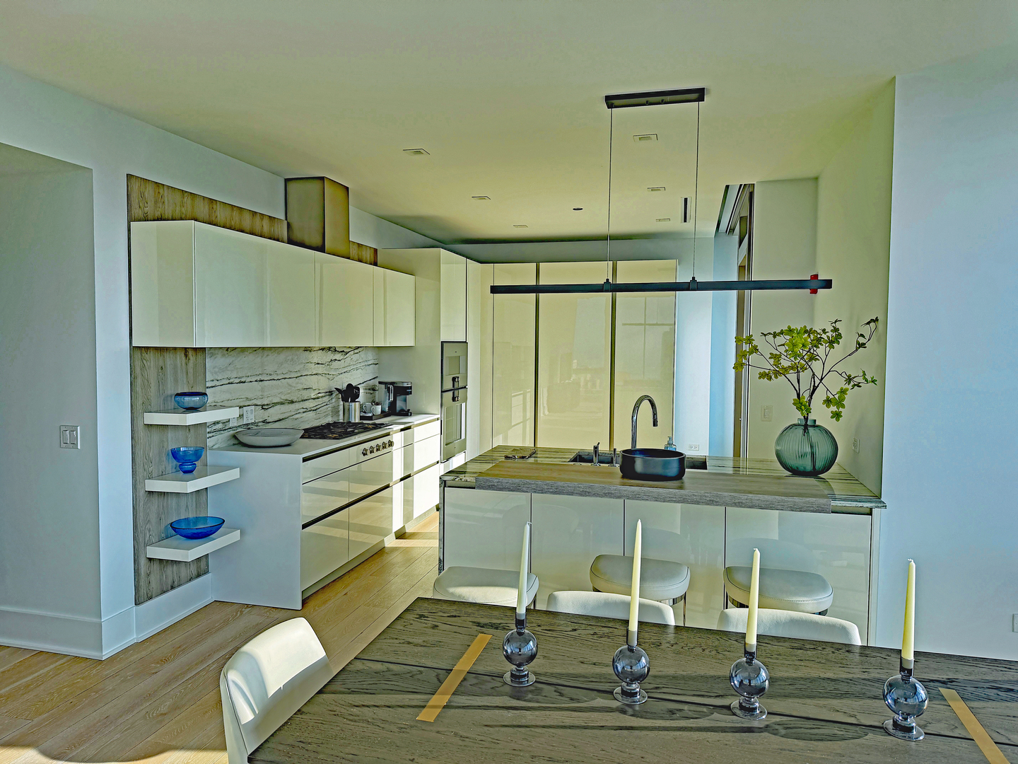 363 E Wacker Drive 4902