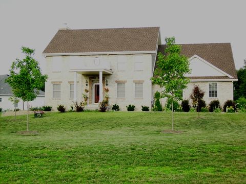 Photo of 1425 Shorewood Drive, St. Anne, IL 60964 (MLS # 12393839)