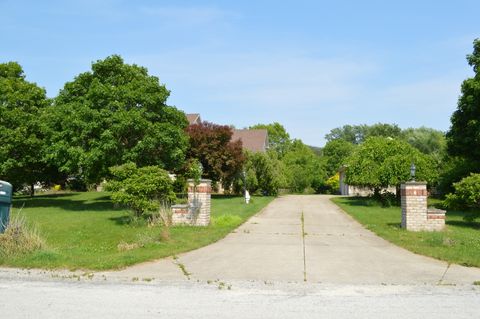 Tiny photo for 1425 Shorewood Drive, St. Anne, IL 60964 (MLS # 12393839)