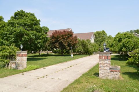 Tiny photo for 1425 Shorewood Drive, St. Anne, IL 60964 (MLS # 12393839)