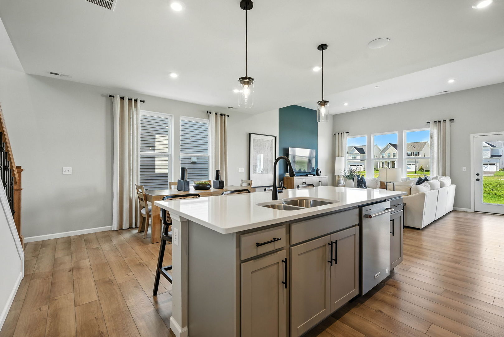 142 Daltrey Drive
