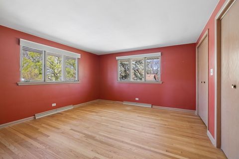 Tiny photo for 505 50th Place, Western Springs, IL 60558 (MLS # 12618585)
