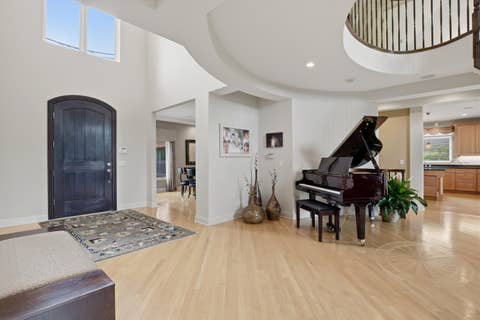 Tiny photo for 809 Edgemont Lane, Park Ridge, IL 60068 (MLS # 12741481)