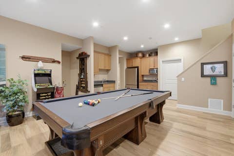 Tiny photo for 809 Edgemont Lane, Park Ridge, IL 60068 (MLS # 12741481)