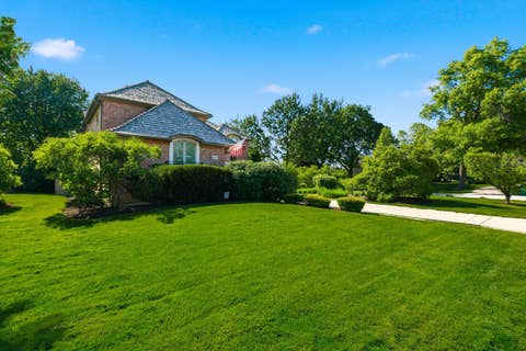 Tiny photo for 809 Edgemont Lane, Park Ridge, IL 60068 (MLS # 12741481)