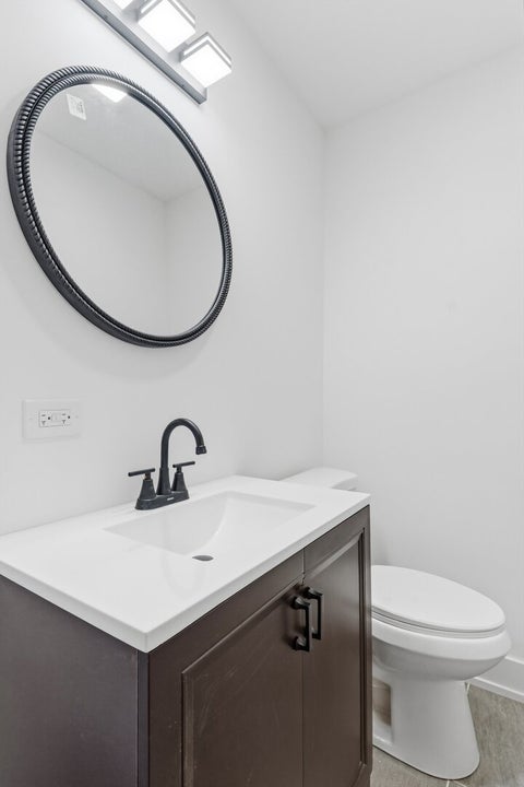 Tiny photo for 8820 S Ridgeland Avenue, Chicago, IL 60617 (MLS # 12768601)