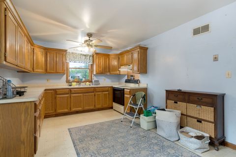 Tiny photo for S475 Old York Road, Elmhurst, IL 60126 (MLS # 12635394)
