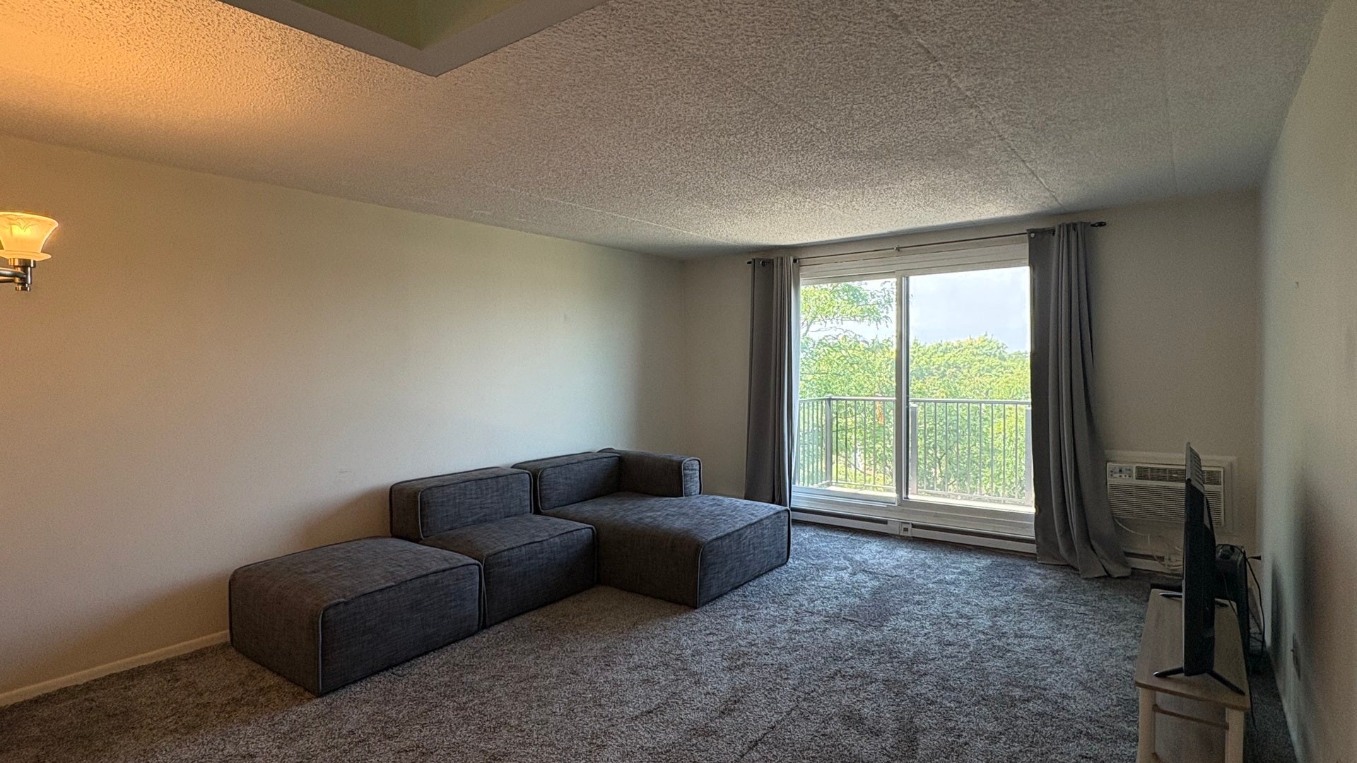 9701 N Dee Road N 6K