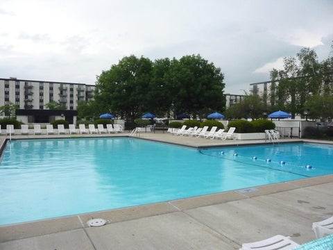 Tiny photo for 9701 N Dee Road N #6K, Niles, IL 60714 (MLS # 12709464)