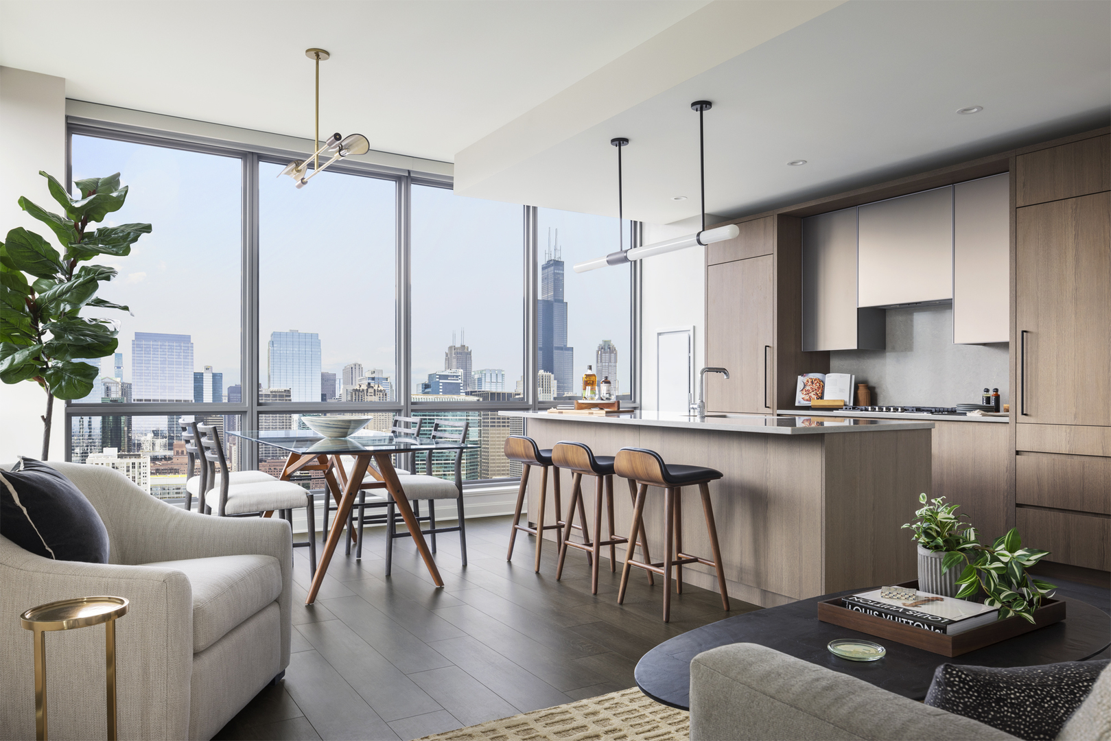 164 N Peoria Street 2504