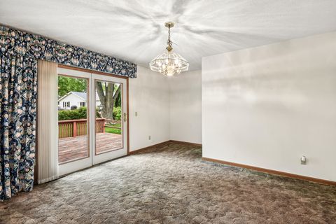 Tiny photo for 204 Carriage Drive, Morris, IL 60450 (MLS # 12646365)
