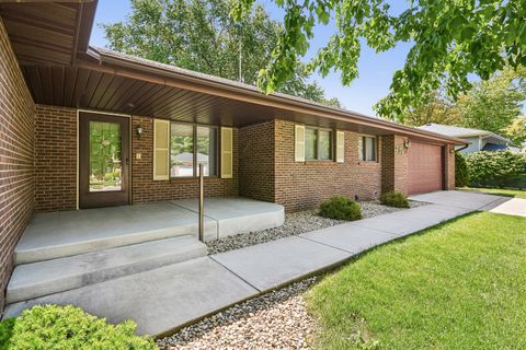 Tiny photo for 204 Carriage Drive, Morris, IL 60450 (MLS # 12646365)