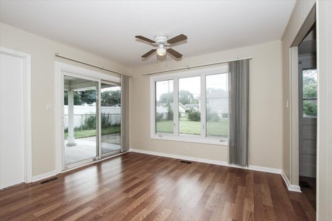 Tiny photo for 1475 ROSEDALE Lane, Hoffman Estates, IL 60169 (MLS # 12678532)