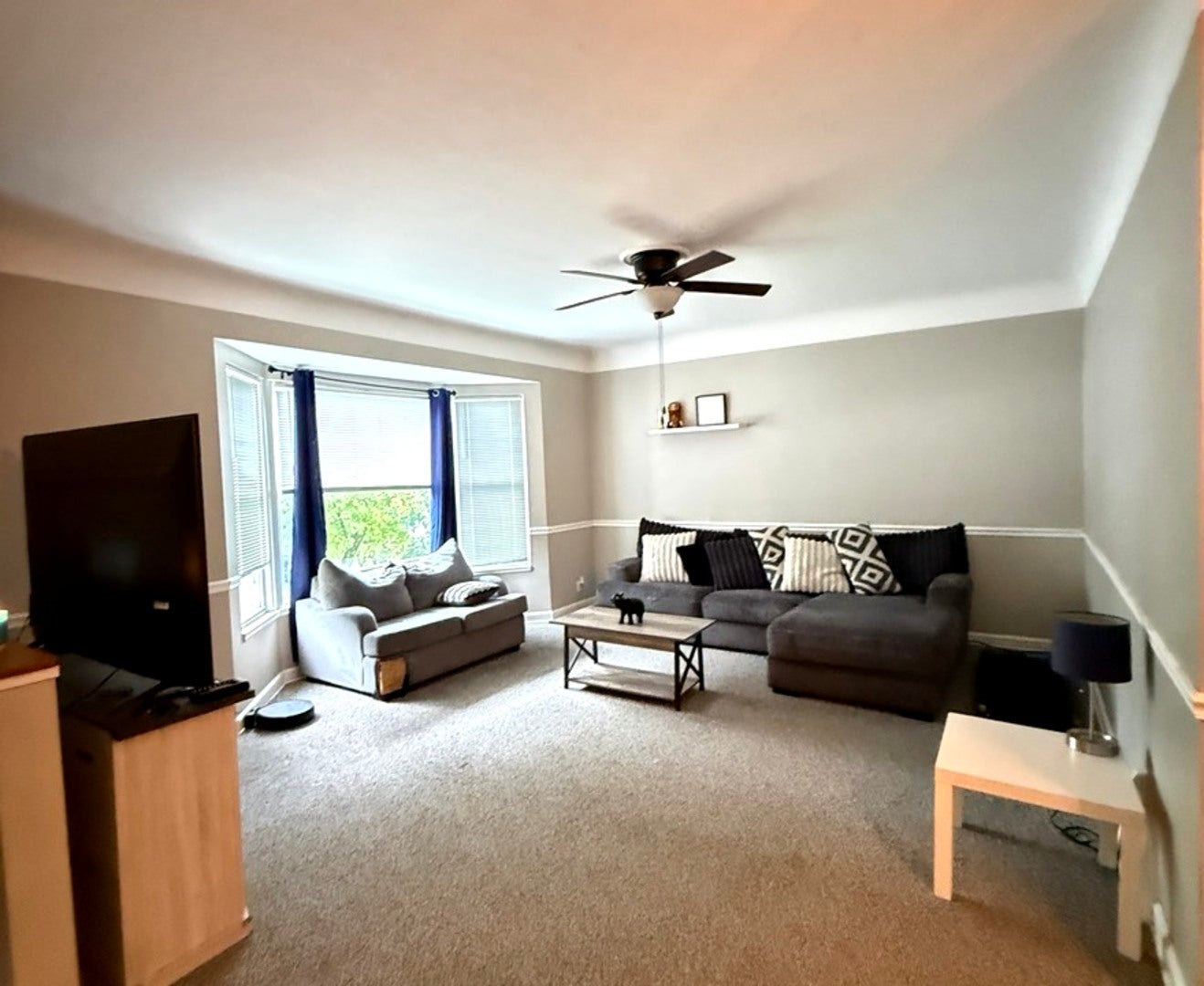 1226 S 49th Court