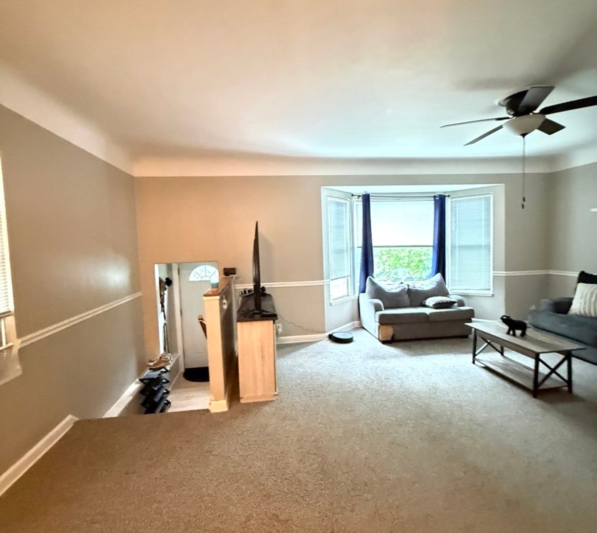 1226 S 49th Court