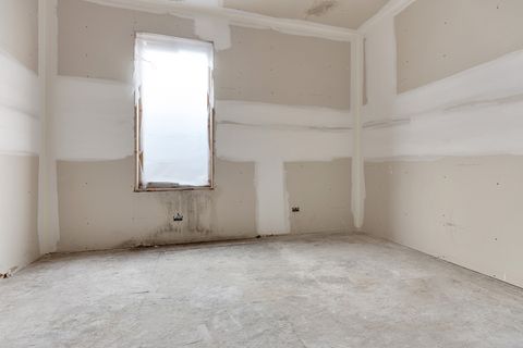 Tiny photo for 1904 W Berwyn Avenue, Chicago, IL 60640 (MLS # 12582087)