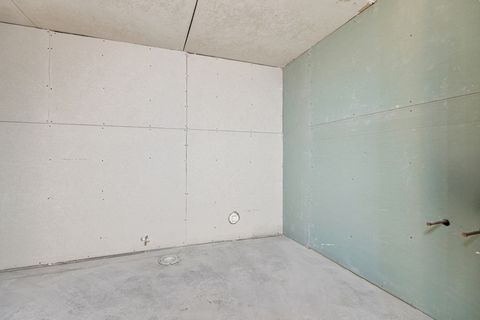 Tiny photo for 1904 W Berwyn Avenue, Chicago, IL 60640 (MLS # 12582087)