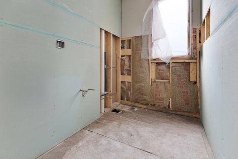 Tiny photo for 1904 W Berwyn Avenue, Chicago, IL 60640 (MLS # 12582087)