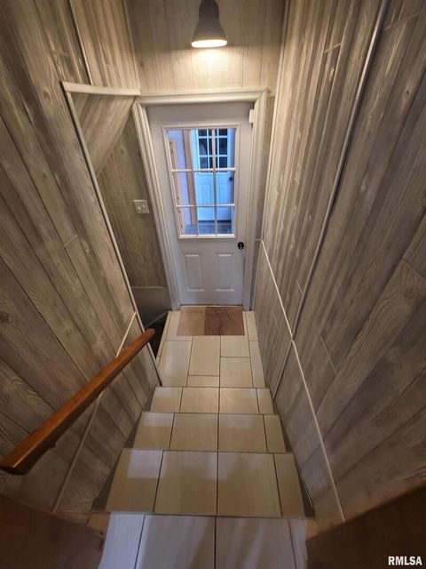 Tiny photo for 235 N INDIANA Avenue, Salem, IL 62881 (MLS # EB460277)