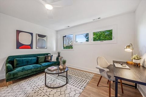 Tiny photo for 1077 Green Bay Road, Glencoe, IL 60022 (MLS # 12505588)