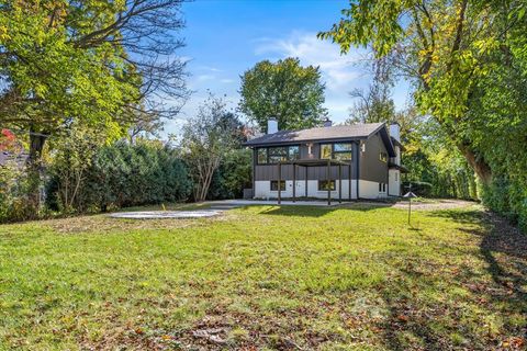 Tiny photo for 1077 Green Bay Road, Glencoe, IL 60022 (MLS # 12505588)