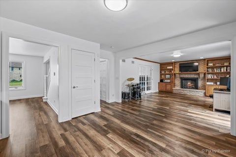 Tiny photo for 258 Cove Drive, Flossmoor, IL 60422 (MLS # 12705236)