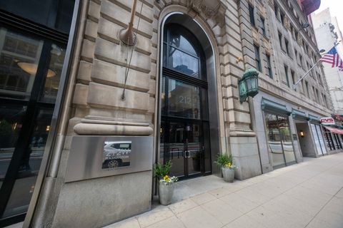 212 W Washington Street 913 Chicago IL 60606