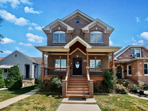 Photo of 3129 N Oconto Avenue, Chicago, IL 60707 (MLS # 12619099)