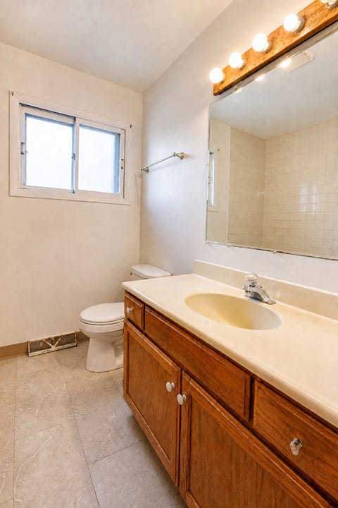 Tiny photo for 64 Peyton Drive, Chicago Heights, IL 60411 (MLS # 12727949)