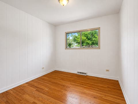 Tiny photo for 64 Peyton Drive, Chicago Heights, IL 60411 (MLS # 12727949)