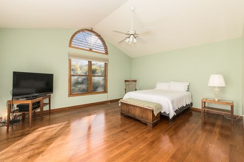 Tiny photo for 1956 N Lake Arlington Drive, Arlington Heights, IL 60004 (MLS # 12497172)