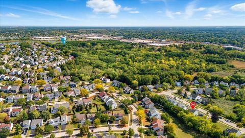 Tiny photo for 66 W Lindsay Drive, Round Lake Beach, IL 60073 (MLS # 12476081)