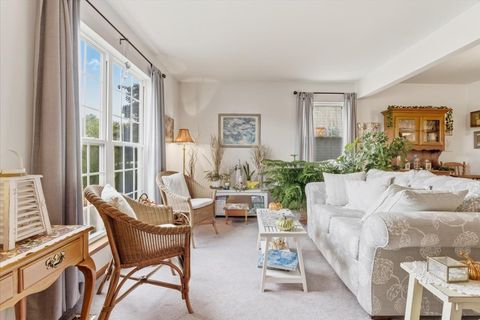 Tiny photo for 66 W Lindsay Drive, Round Lake Beach, IL 60073 (MLS # 12476081)