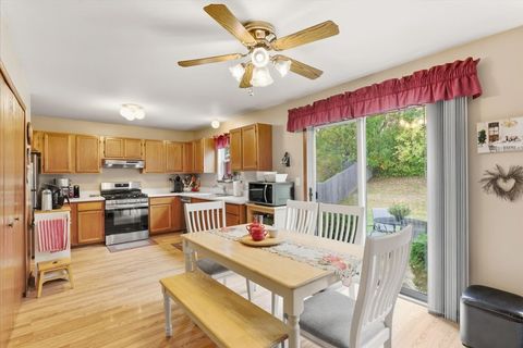 Tiny photo for 66 W Lindsay Drive, Round Lake Beach, IL 60073 (MLS # 12476081)