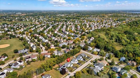 Tiny photo for 66 W Lindsay Drive, Round Lake Beach, IL 60073 (MLS # 12476081)