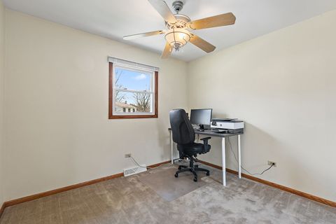 Tiny photo for 47 Lockman Circle, Elgin, IL 60123 (MLS # 12597495)