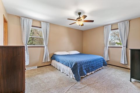 Tiny photo for 47 Lockman Circle, Elgin, IL 60123 (MLS # 12597495)
