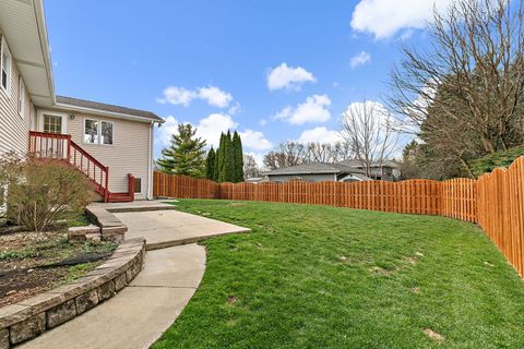 Tiny photo for 47 Lockman Circle, Elgin, IL 60123 (MLS # 12597495)
