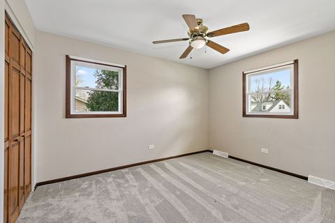 Tiny photo for 47 Lockman Circle, Elgin, IL 60123 (MLS # 12597495)