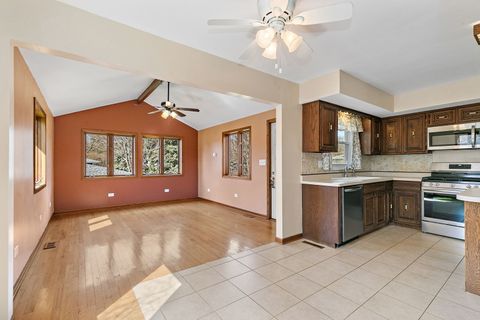 Tiny photo for 47 Lockman Circle, Elgin, IL 60123 (MLS # 12597495)